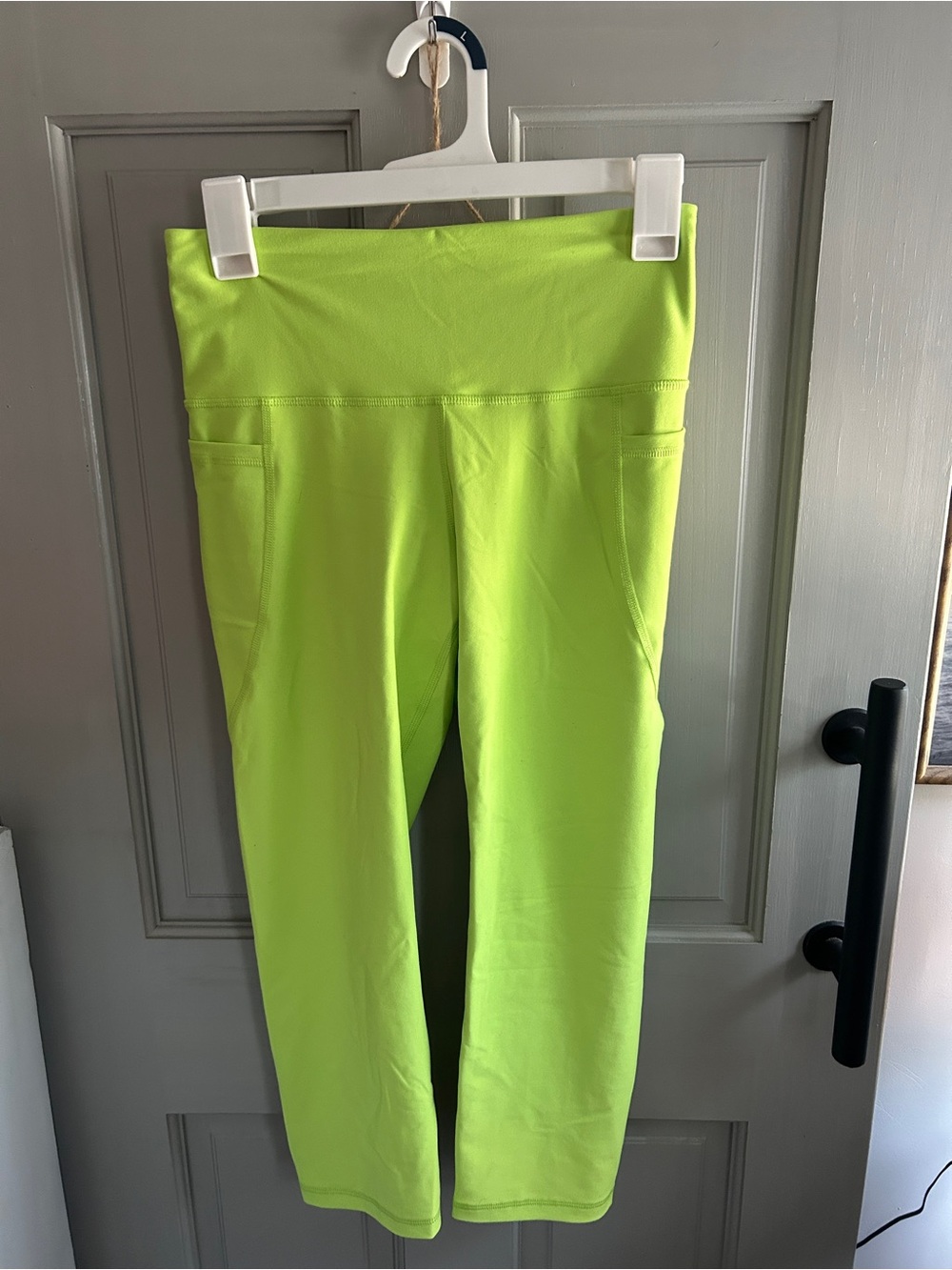 Old Navy Bright Lime Active Leggings